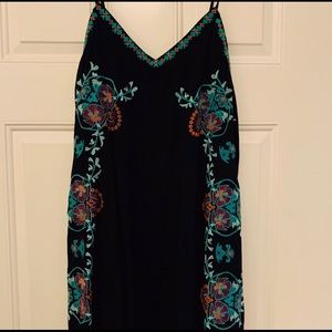 Entro USA Embroidered Dress- Large